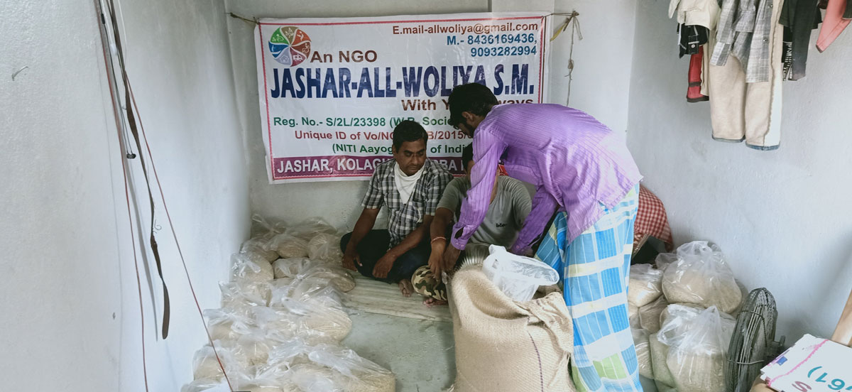 Jashar-All-Woliya-SM-Distribution-of-Relief-Materials