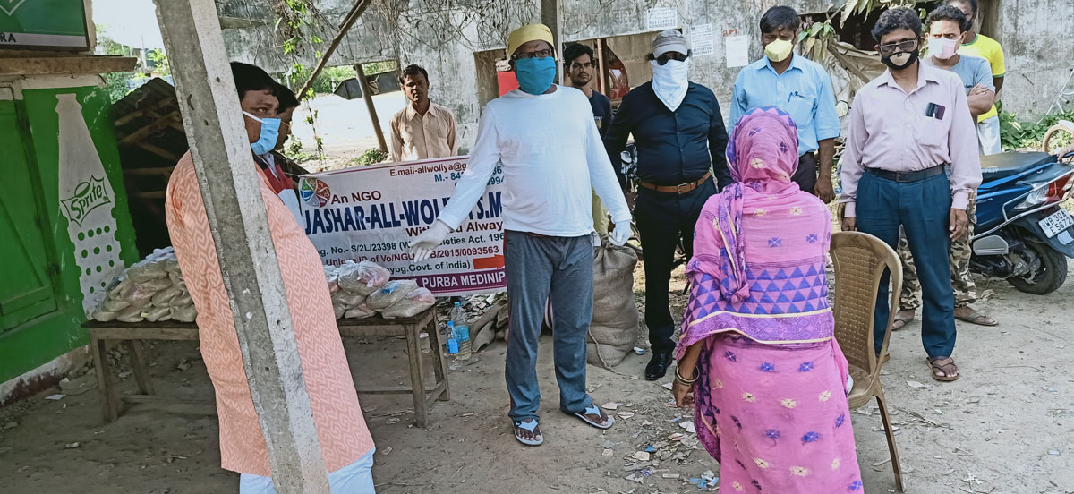 covid-19-relief-distribution-by-ngo-in-kolaghat